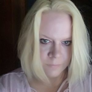 Meet your Posher, Nikki